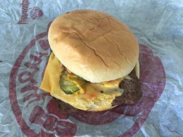 Wendy’s Junior Cheeseburger Review & Nutrition